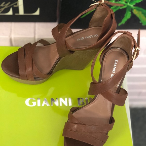 Gianni Bini Wedge Sandals - Picture 4 of 6